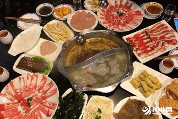 劉一手火鍋加盟品牌優勢是什么?好品牌優勢看得見