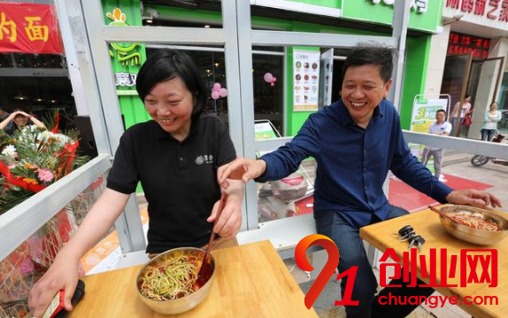 下崗工人自主創業當老板，如今已年入百萬