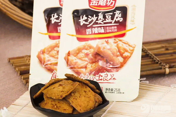 為什么選擇金磨坊零食加盟？加盟總部貼心支持