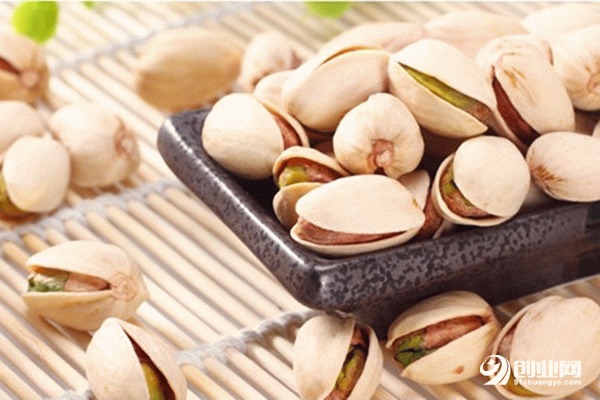 公主駕到零食加盟費(fèi)多少？開(kāi)一家高品質(zhì)零食店！