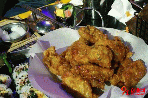 雞裝箱韓式炸雞加盟流程幾步走，開店創業不是夢