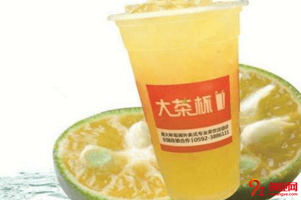 大茶杯奶茶加盟店賺不賺錢？投入成本是多少呢？