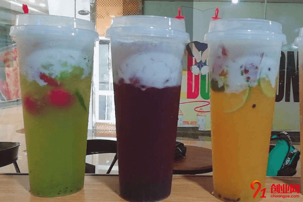 逅座十二茶開店需要多少錢？一般包括哪些費用