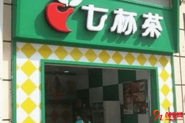 七杯茶奶茶加盟店賺不賺錢？加盟利潤高嗎