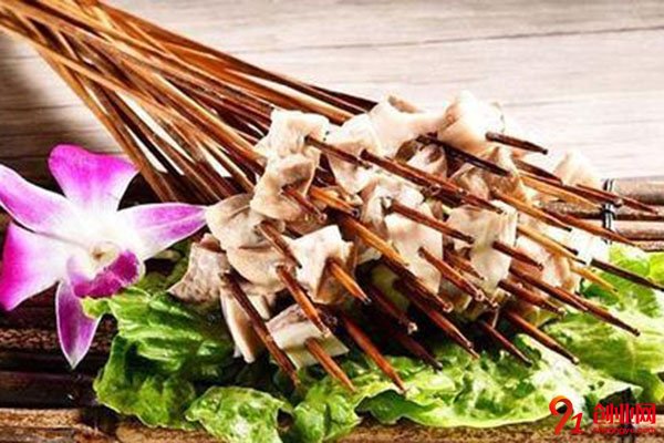 溫州小二班串串香加盟門檻要求是什么?簡(jiǎn)單嗎?