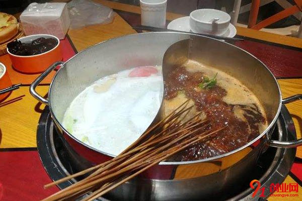 成都花庫串串自助火鍋怎么樣?賺錢從人氣爆棚開始
