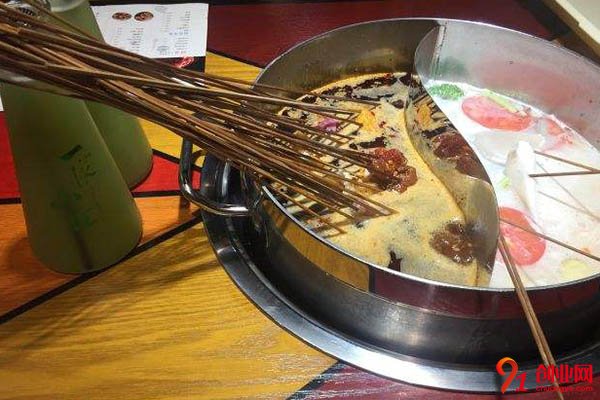 成都花庫串串自助火鍋怎么樣?賺錢從人氣爆棚開始