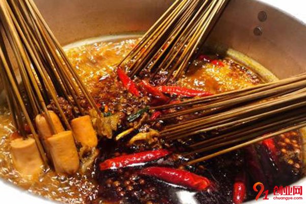 刷把簽簽麻辣燙加盟費(fèi)是多少?3萬元讓創(chuàng)業(yè)不是夢(mèng)
