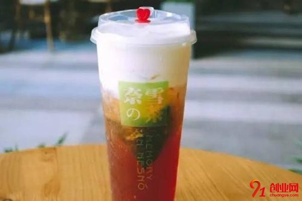 加盟奈雪的茶怎么樣?好項(xiàng)目決不讓你虧本