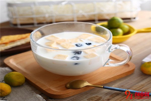 港鐵奶茶加盟品牌介紹