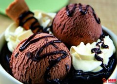 他是如何通過一個冰淇淋店成功創(chuàng)業(yè)的？