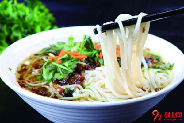 旗鼓村米線加盟費是多少?投資費用很合理