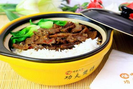 梓豪天下功夫煲仔飯加盟