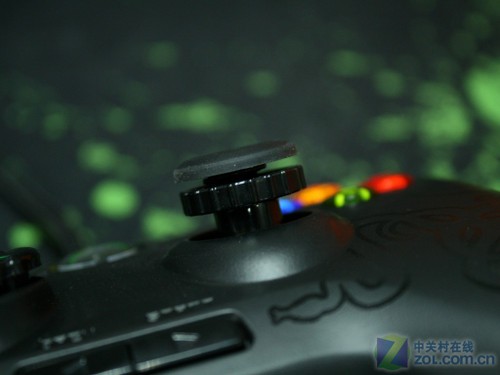 反抗無(wú)用 Razer昂薩凌豹賽事級(jí)手柄首測(cè) 