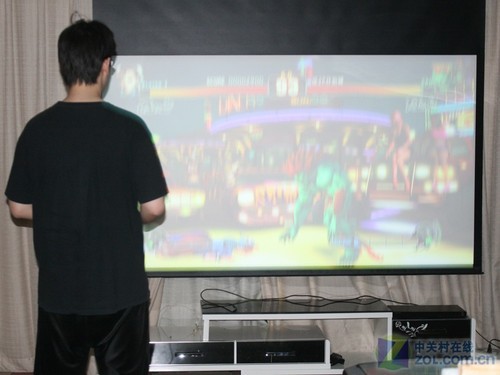 反抗無(wú)用 Razer昂薩凌豹賽事級(jí)手柄首測(cè) 