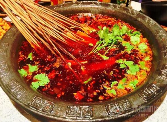 逗士串串