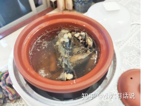 依立紫砂煲