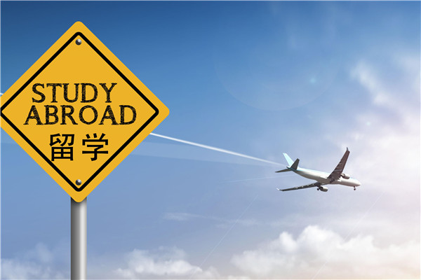 英語機構在國內赫赫有名