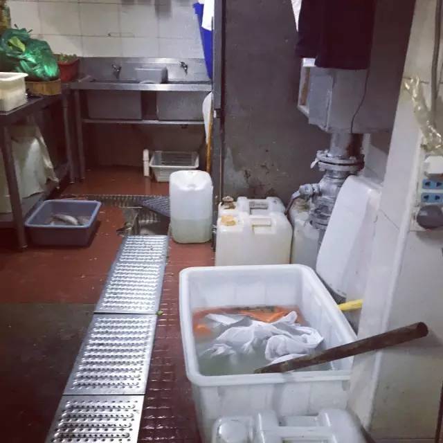 小城故事餐廳