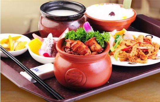 瓦罐香沸快餐加盟費(fèi)